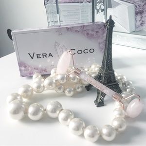 New! Quartz Facial Roller